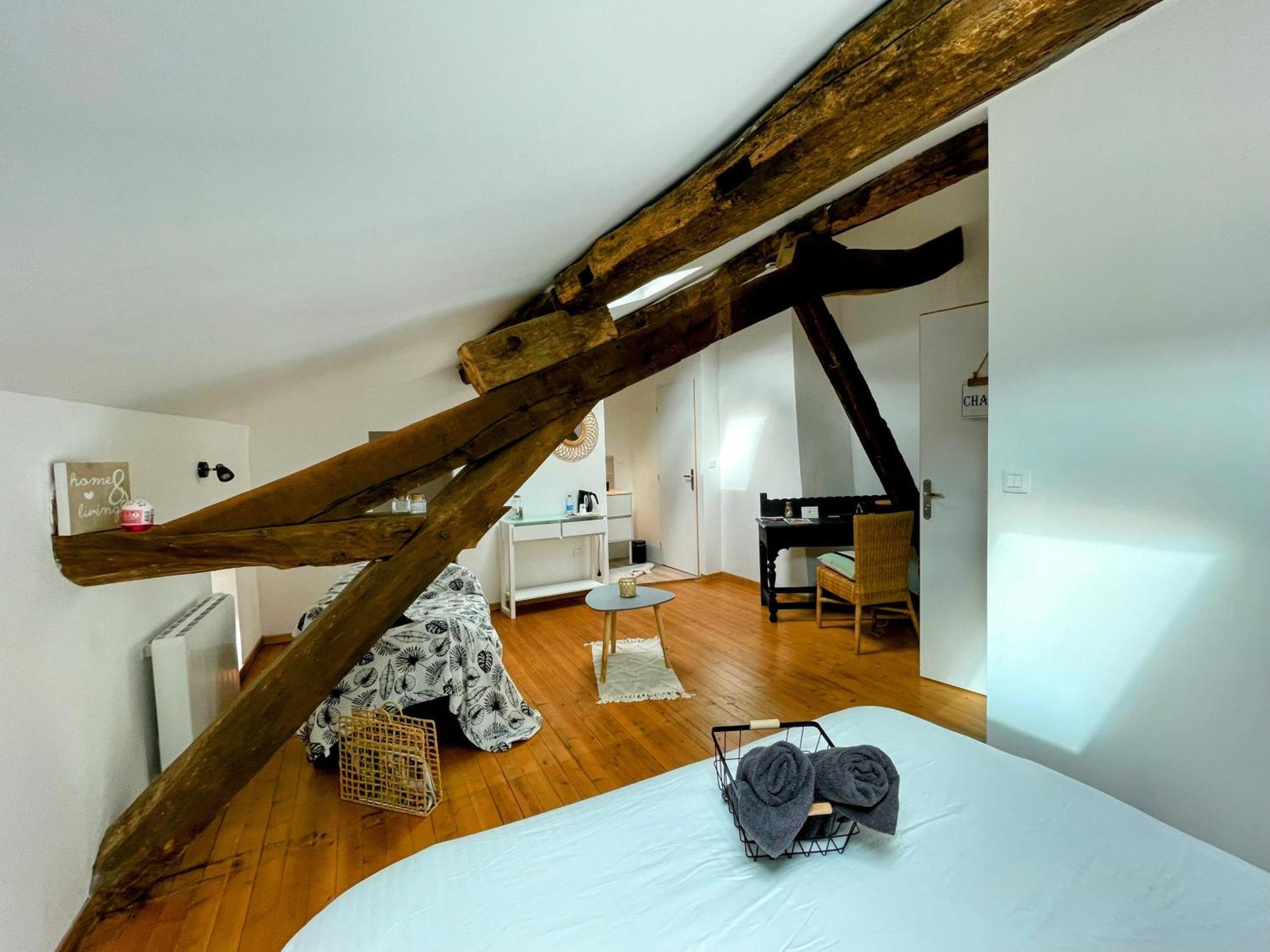 Bed and Breakfast Les Mirabelles Tournon-dʼAgenais Exterior foto